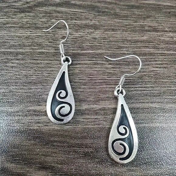 Tribal Style BOHO Earrings - Picture 3 of 3